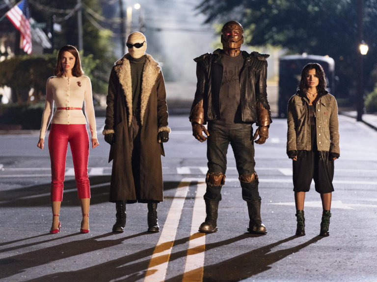 Doom Patrol – Quarta Parete, questa Sconosciuta!